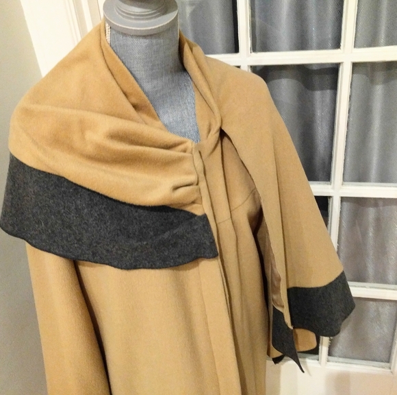 PATRICK LARRIVÉE Lili coat - Picture 3 of 9